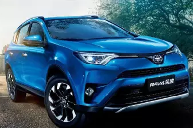 【RAV4榮放】自由，喜歡就堅(jiān)持走下去！
